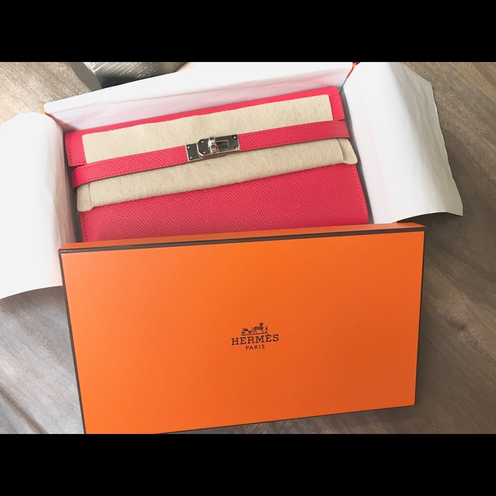 SOLD 100% Authentic Hermès Epsom Leather Kelly Wallet